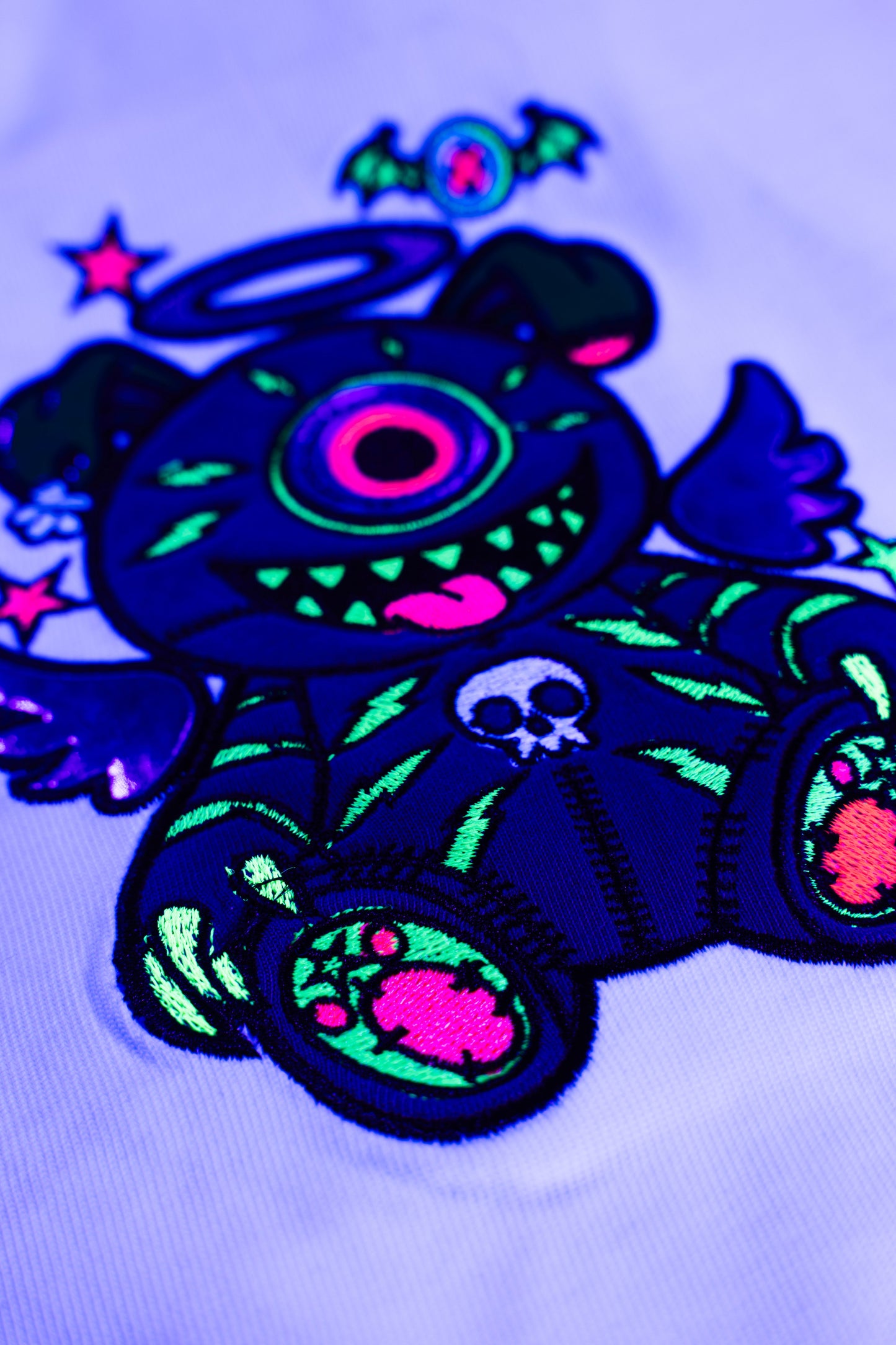 T-SHIRT OVERSIZED WARLOCK WHITE