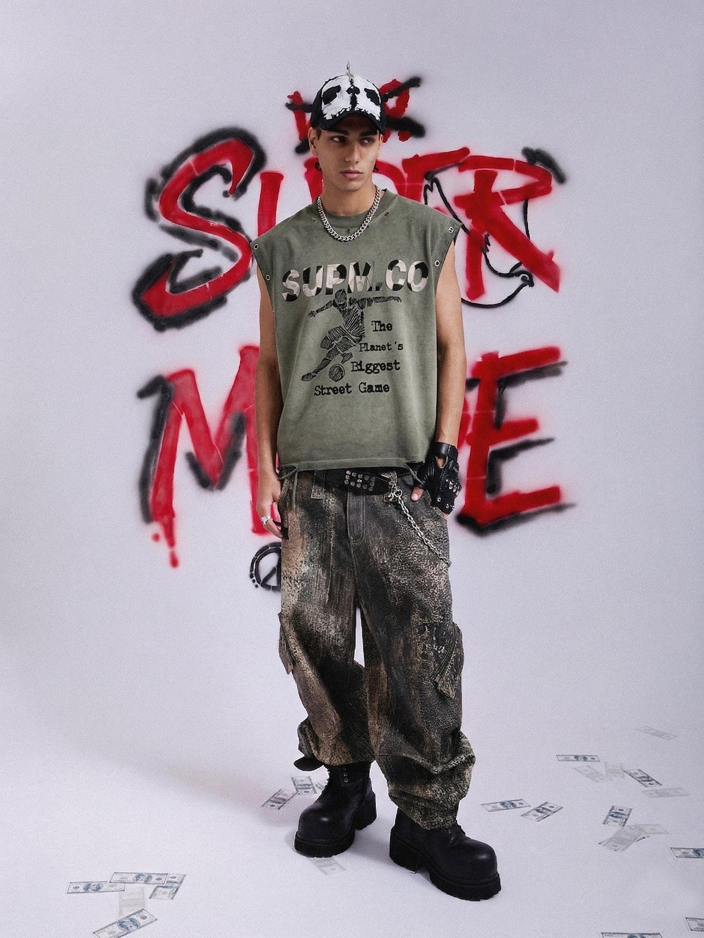 Distressed SUPM.CO Soccer Graphic Sleeveless T-Shirt