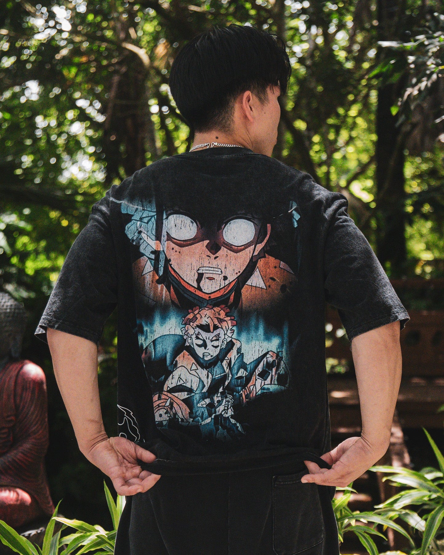 LIGHTNING GRAPHIC TEE