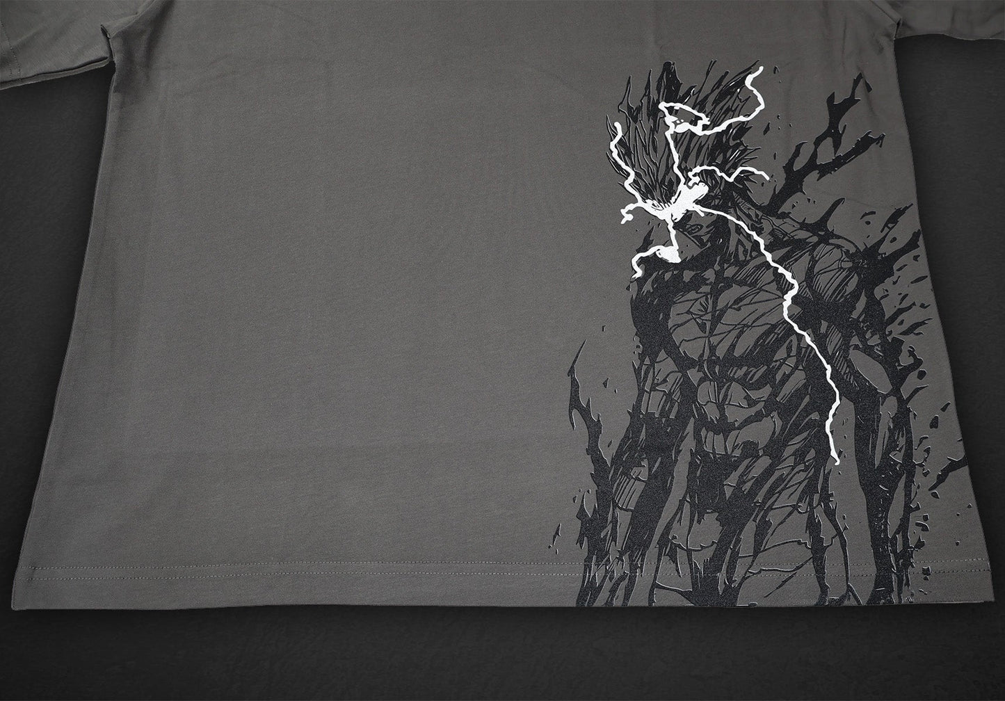 GAROU TEE