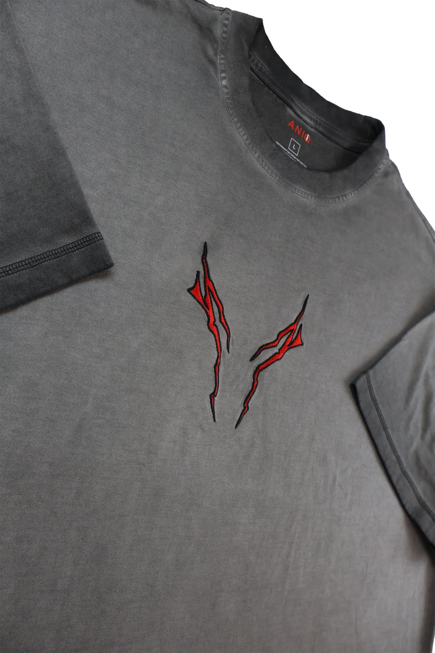 THE BLACK SWORDSMAN WASH TEE