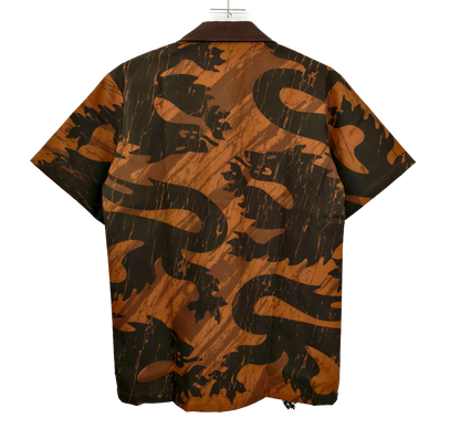 CARNIVOR BUTTON UP