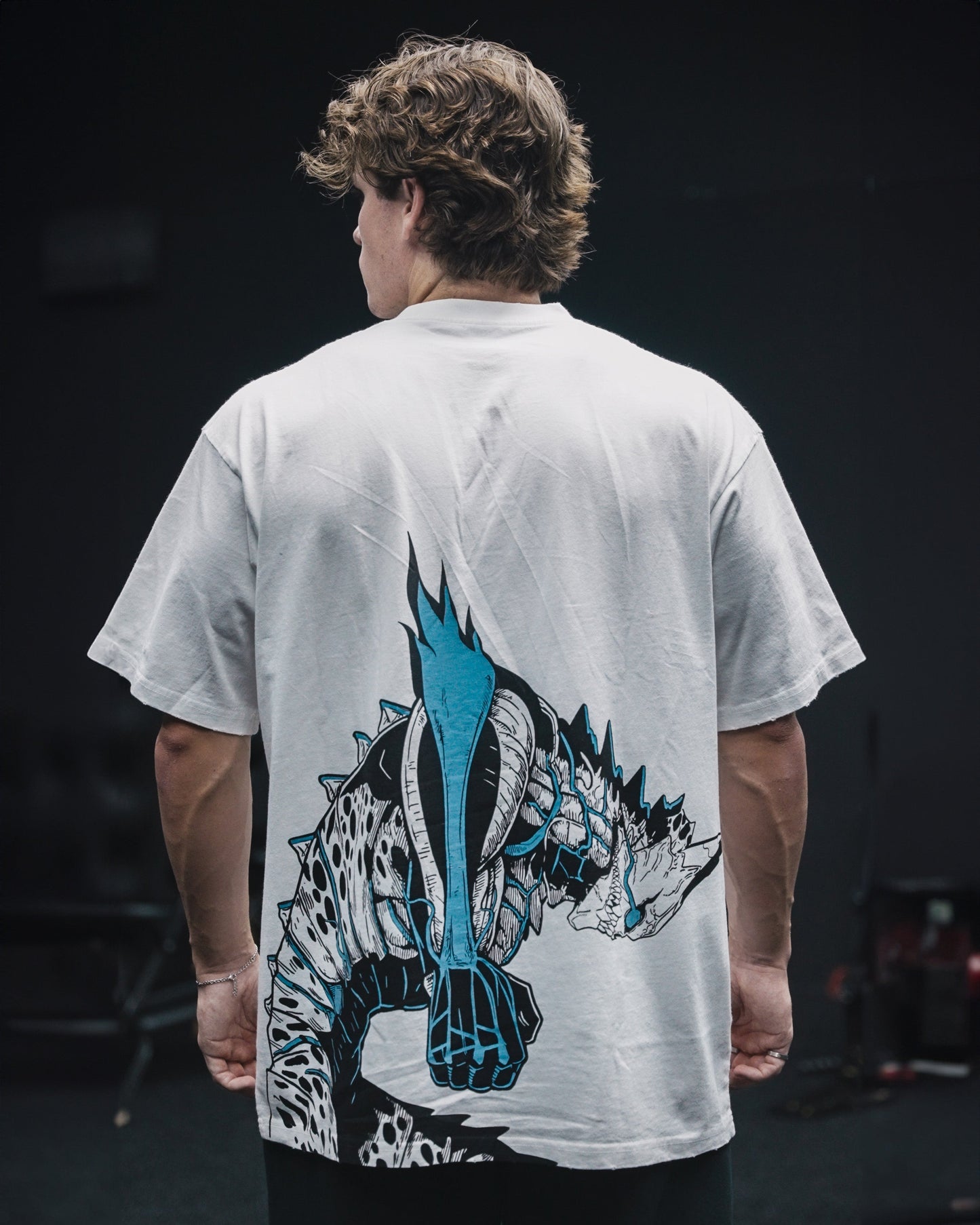 NO.8 TEE