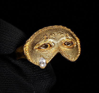 Weeping Stone Statement Ring